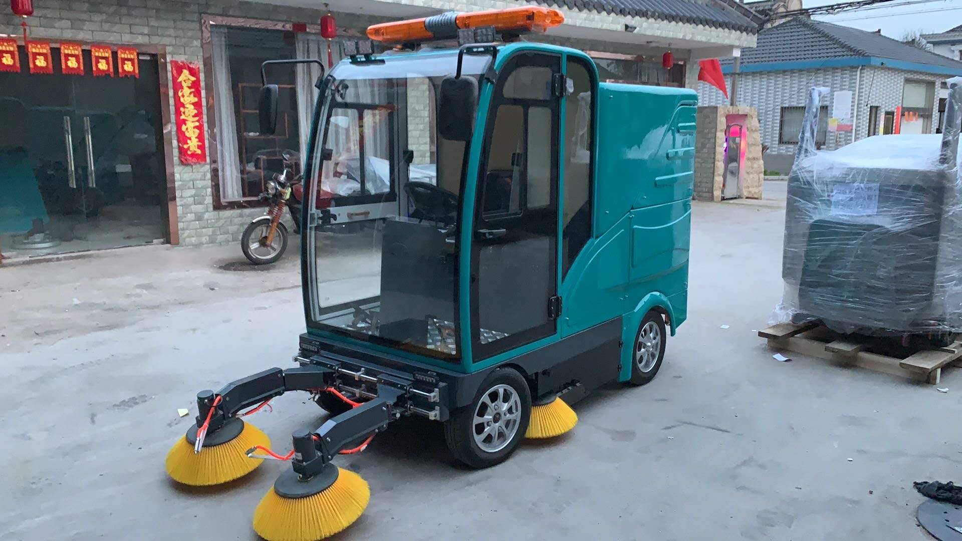 洁士AM2500TM电动四轮全封闭驾驶式扫地车/四轮全封闭驾驶式蜜柚APP下载安装/四轮全封闭驾驶式清扫车/四轮全封闭驾驶式清扫机/四轮全封闭驾驶式扫路机/四轮全封闭驾驶式扫路车